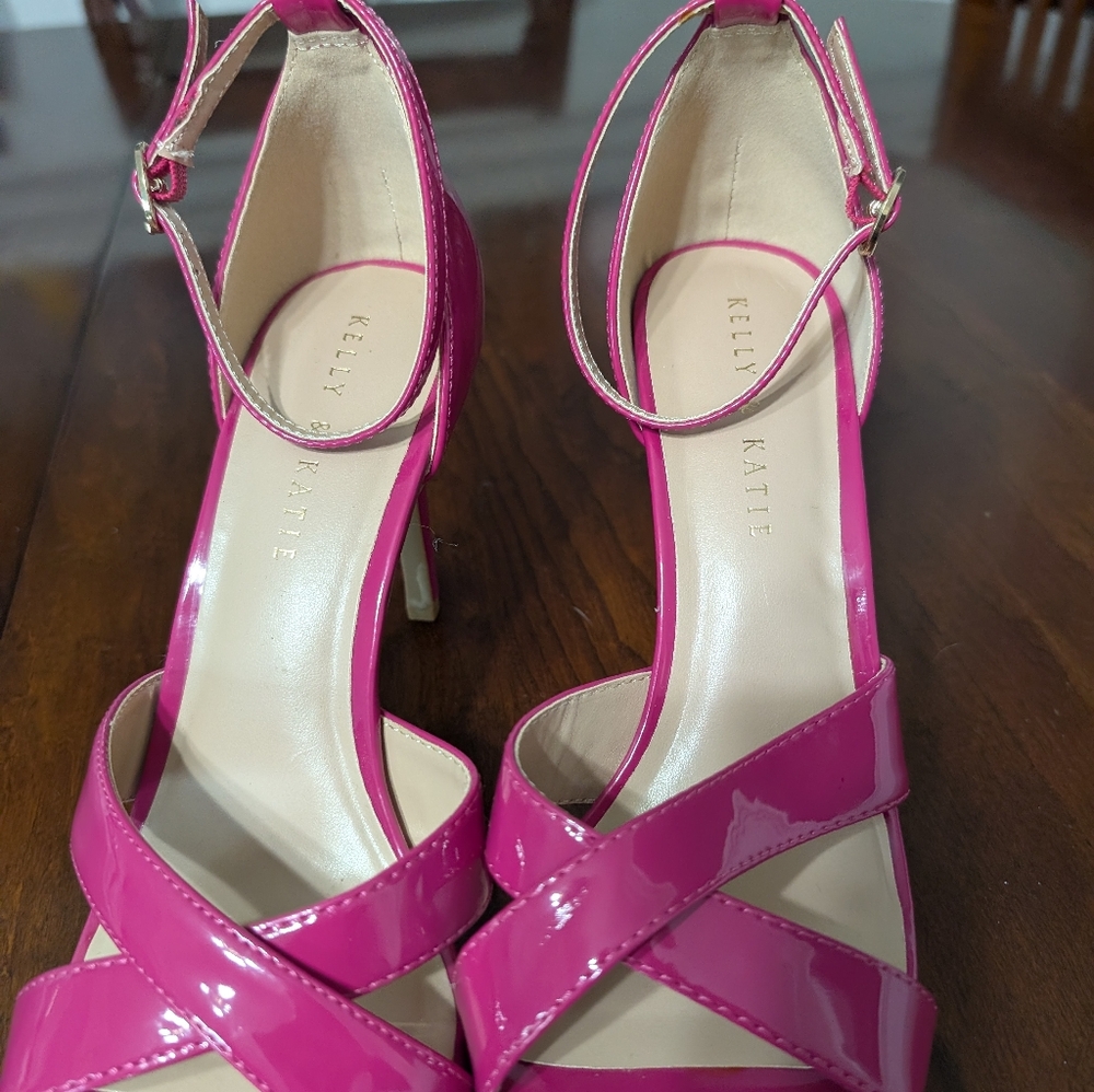 3/$30 Kelly & Katie Hot Pink Platform Heels - Picture 5 of 7